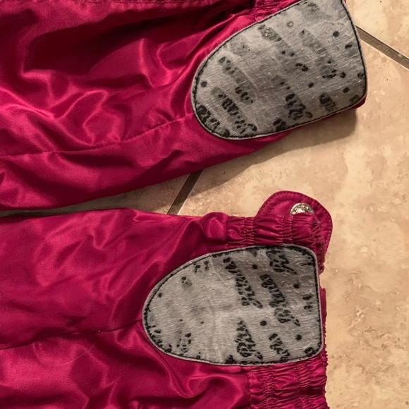 Phenix satin magenta and purple once piece snow suit with shoulder pads. Size 10 - Picture 5 of 5